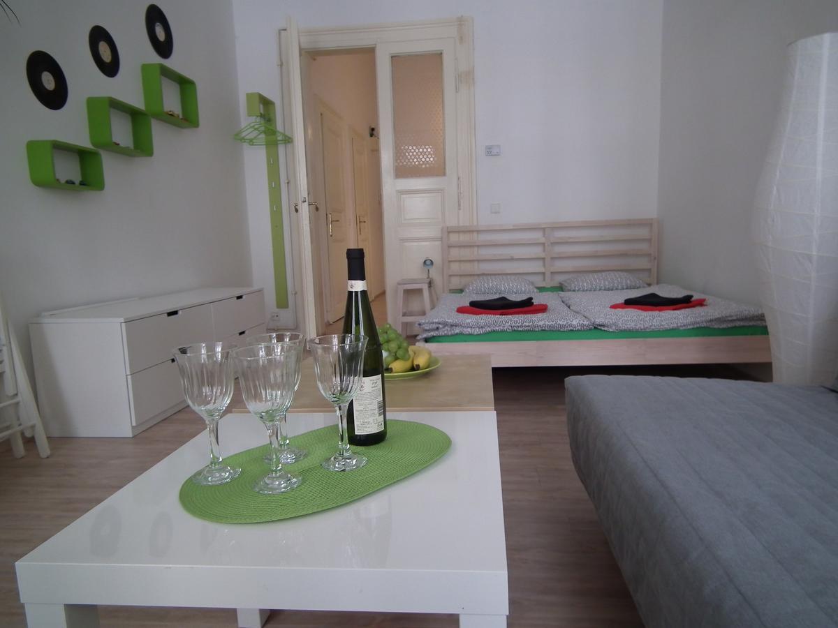 Apartment In The Centre Prague Exterior photo